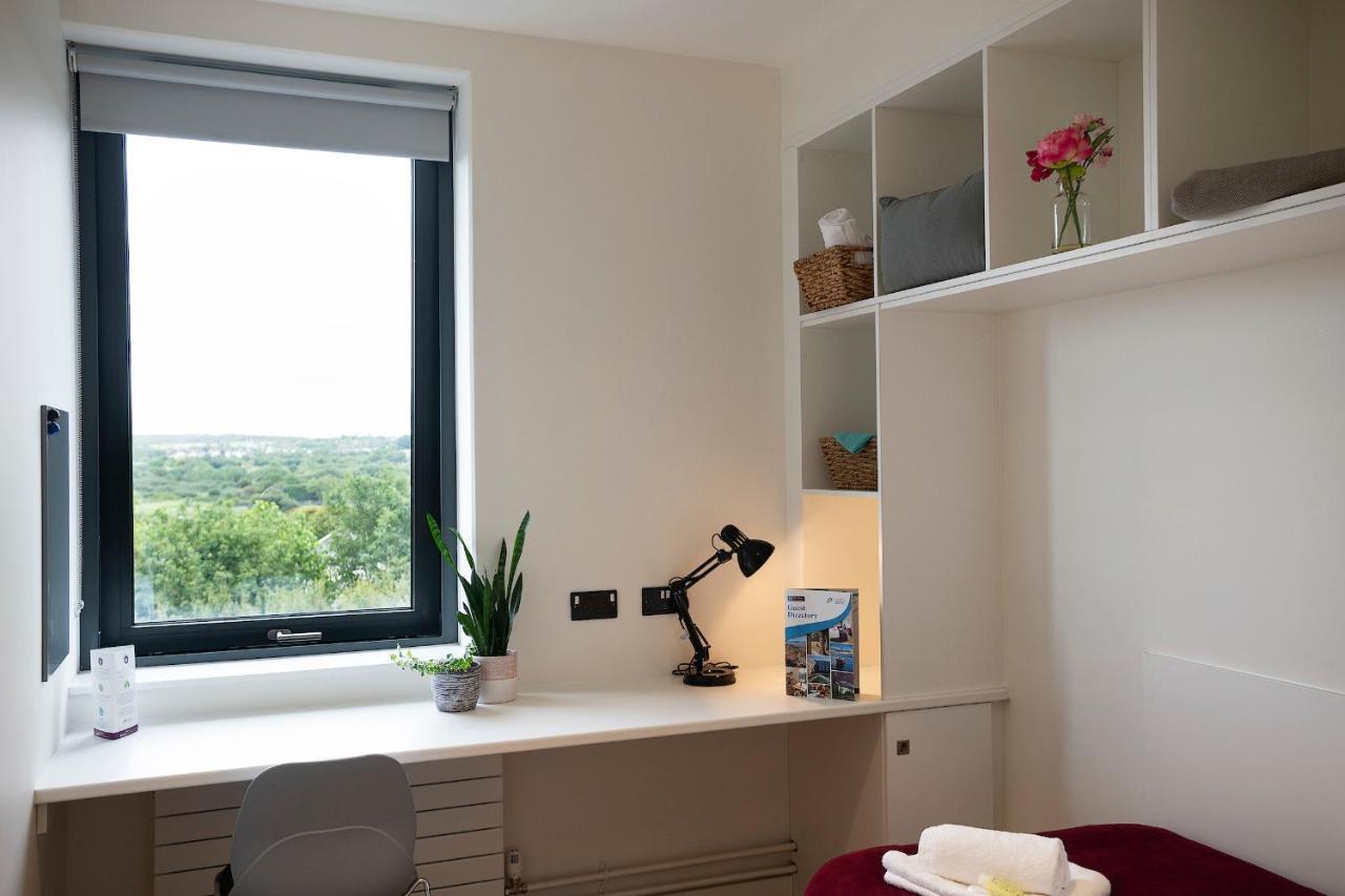 Goldcrest Village Rooms University Of Galway Exterior photo